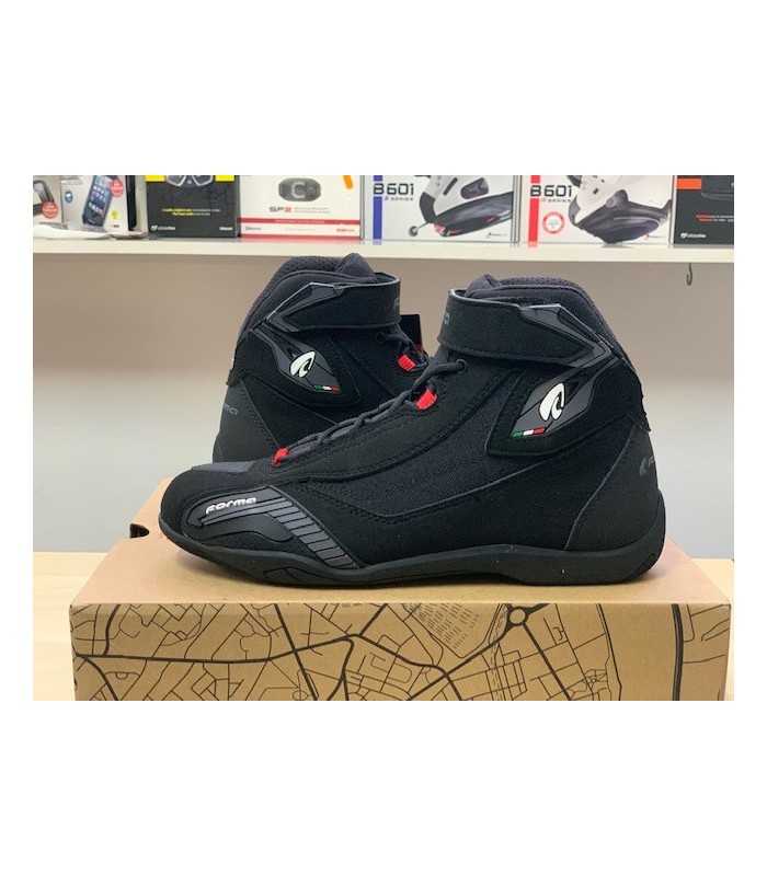Shoes Forma Genesis black
