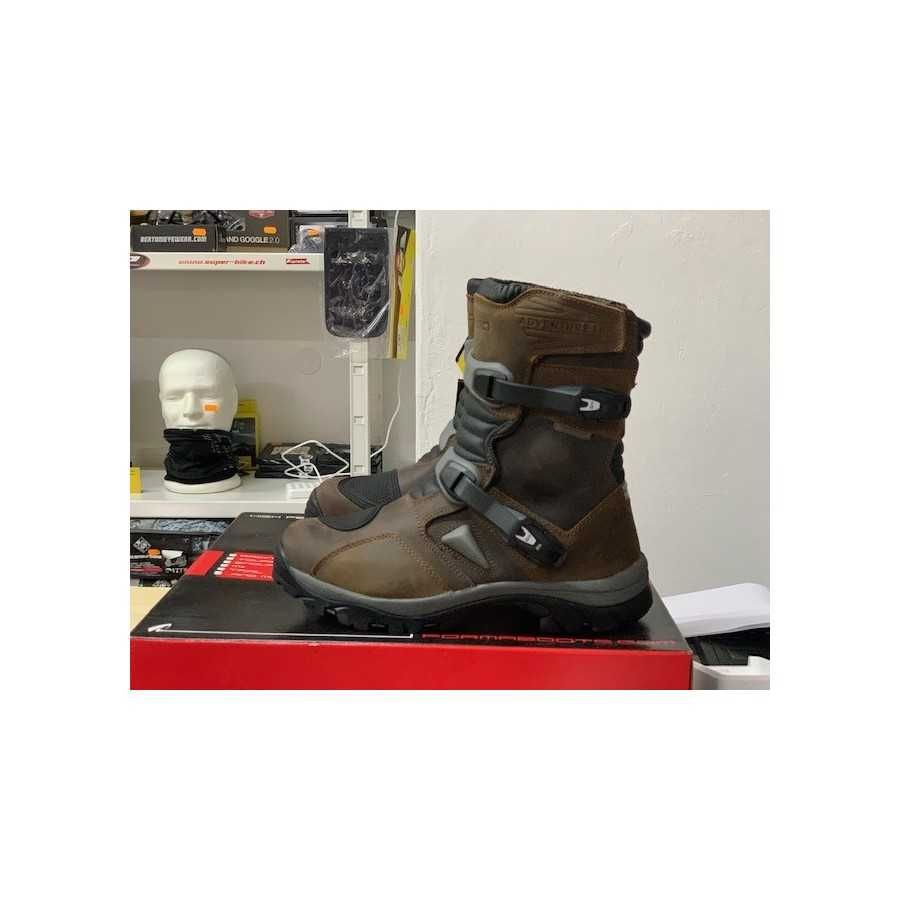 Forma Adventure Low Brown