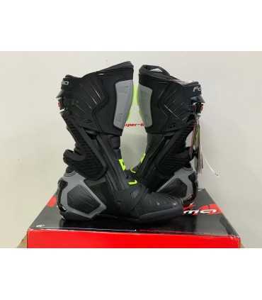 Bottes racing Forma Ice Pro noir jaune