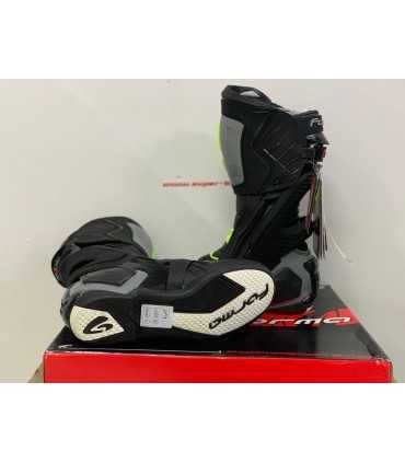 Bottes racing Forma Ice Pro noir jaune