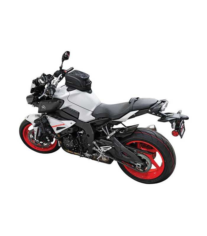 NELSON-RIGG COMMUTER LITE MAGNETIC/STRAP TANK BAG. 5.8L