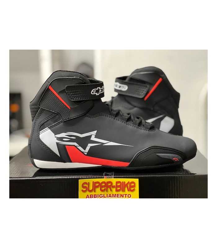 Alpinestars Sektor Motorradschuhe schwarz weiss rot