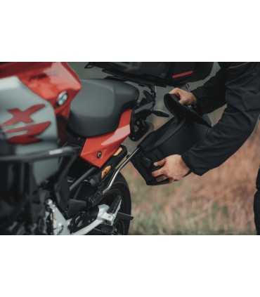 SW-Motech PRO BLAZE saddlebag set Honda CB125 R (2018-23)