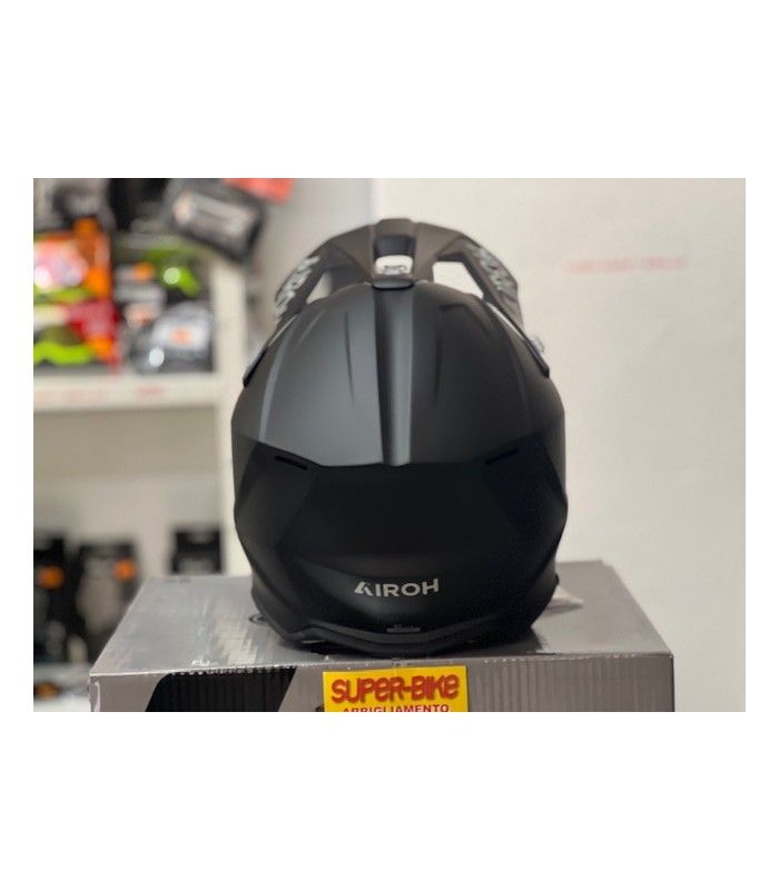 Airoh Wraaap black matt helmet