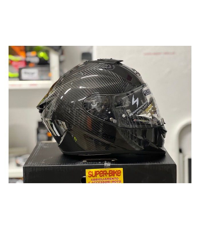 Scorpion Exo 1400 Evo 2 carbon Air helmet