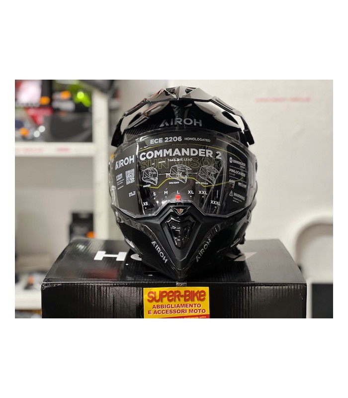 Airoh Commander 2 Carbon helmet