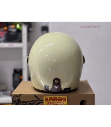 By City Roadster 3 cream helm