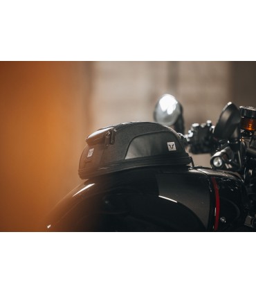 SW-Motech Legend Gear sacoche de réservoir magnétique LT3. 3,5 l - 5,5 l. Fixation par aimants
