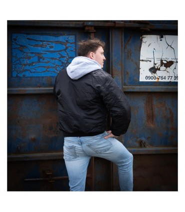 MA-1 hooded bomber jack black