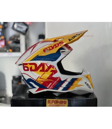 Cross helm Airoh Wraaap 6 Days Spain 2024