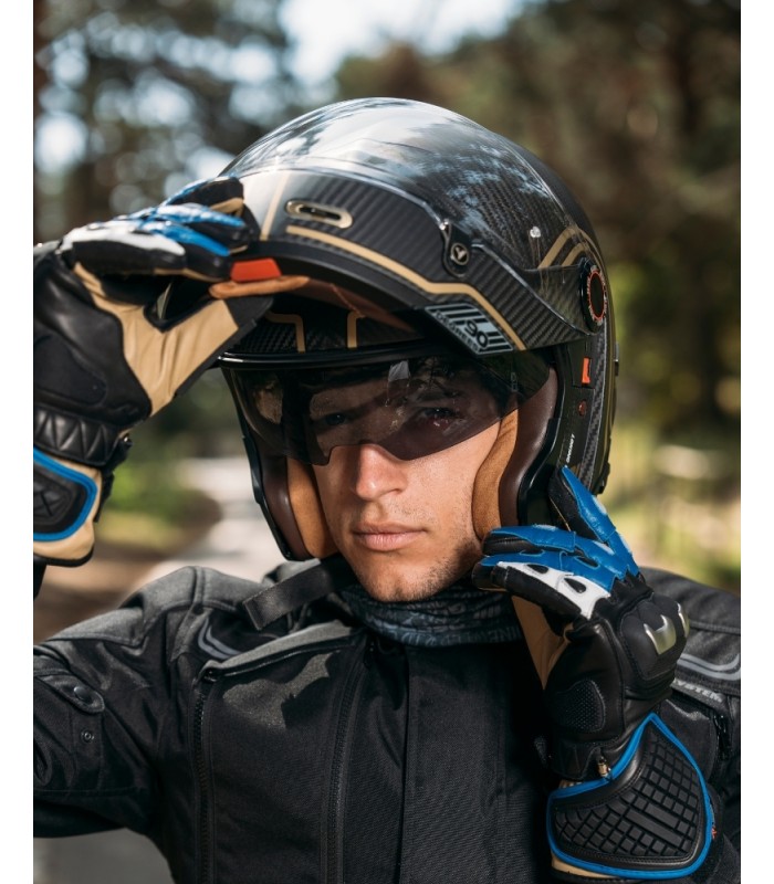 Helm By City 90 Degrees gold carbon