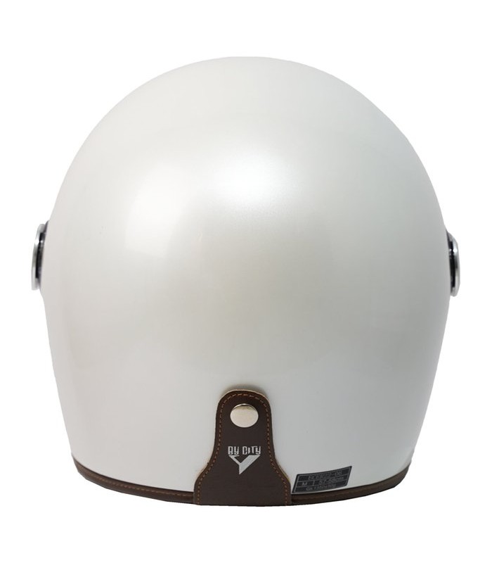 By City Roadster 3 pearl white helmet