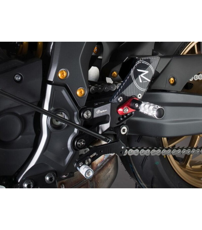 Lightech FTRYA018 commandes reculées repose-pieds fixes Yamaha R7 (2022-25)