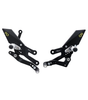 Lightech FTRYA018 Pedane Regolabili con Poggia Piedi Fissi Yamaha R7 (2022-25)