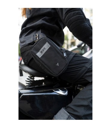 By City Pernera leg bag