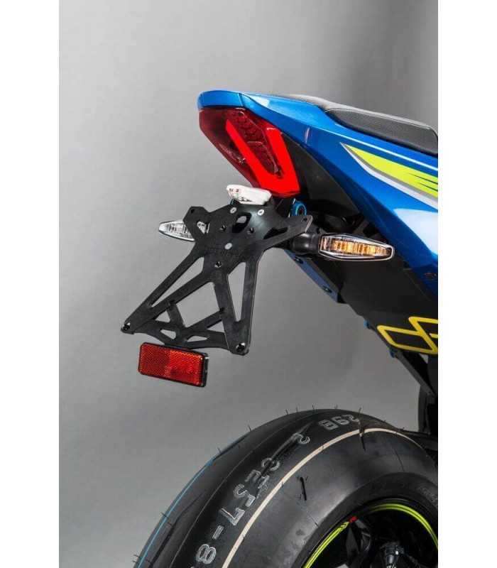 LIGHTECH PORTA TARGA REGOLABILE CON CATADIOTTRO SUZUKI GSXR 1000 (17)